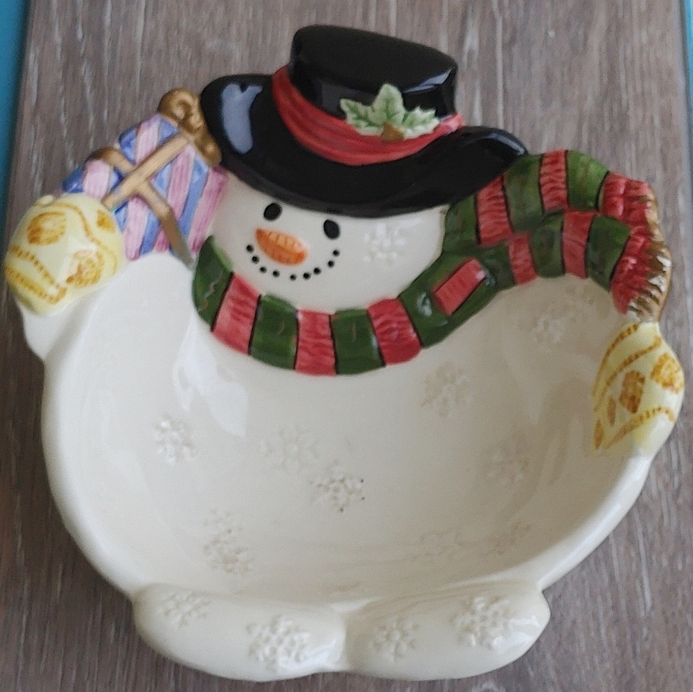 Fritz & Floyd Decorative Snowman Bowl